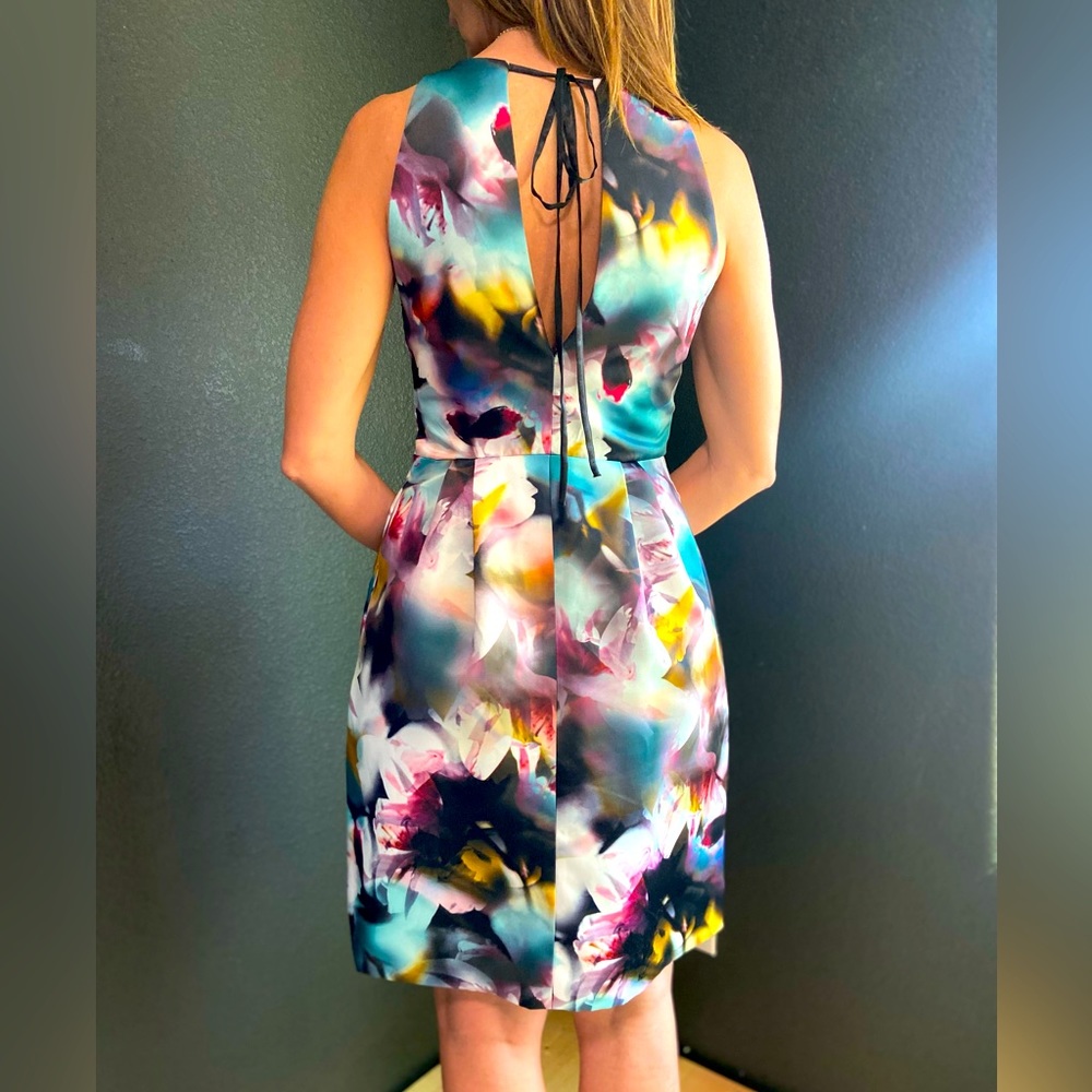 MONIQUE LHUILLIER DRESS FLORAL SZ 2